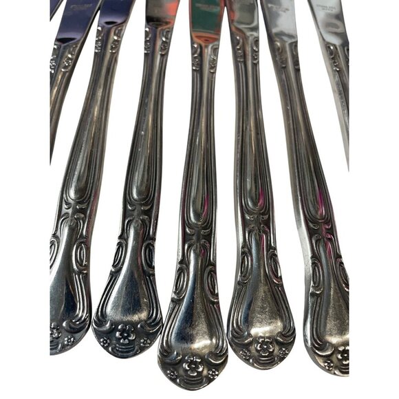 10-Piece Stainless Steel Floral Pattern Dinner Knives Set Made In Japan - Picture 2 of 3